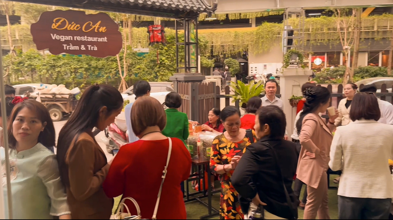 Khai trương 24-12-2025