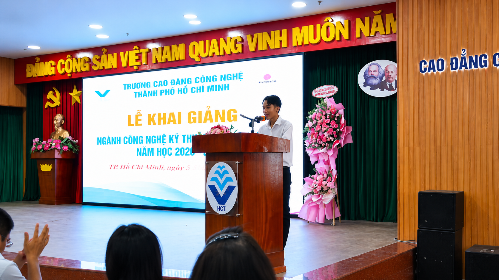 Cảm nhận của Tân Sinh Viên